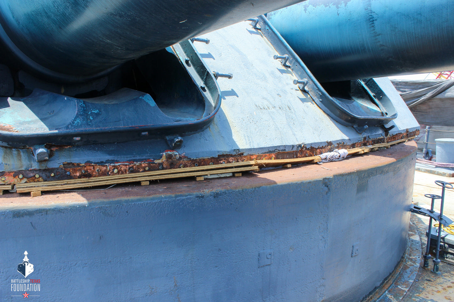 Battleship Texas Turret Bolt & Stand